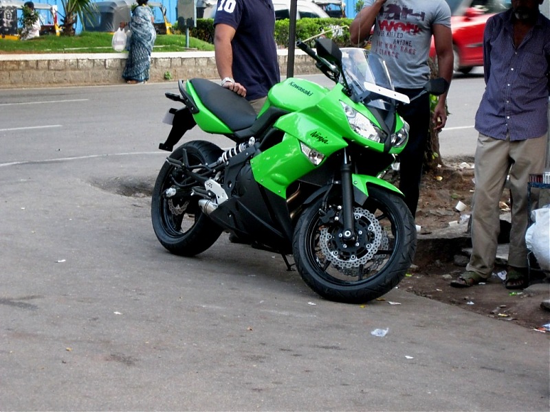 Superbikes spotted in India-img_6994.jpg