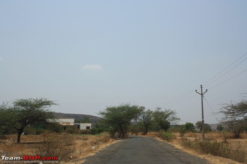 Next Tapri Meet - Pune-road-fort.jpg