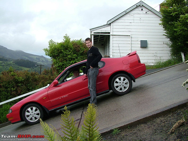 Why do cars struggle to climb a gradient (slope)?-800pxdunedinbaldwinstreet_parked_car.jpg