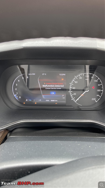 Errors & Niggles in my Tata Harrier-harrier_error.jpg