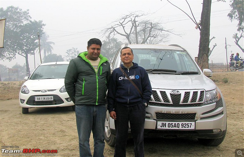 Debudas Silver Mahindra XUV500 W6 @ Jamshedpur-xuv.jpg