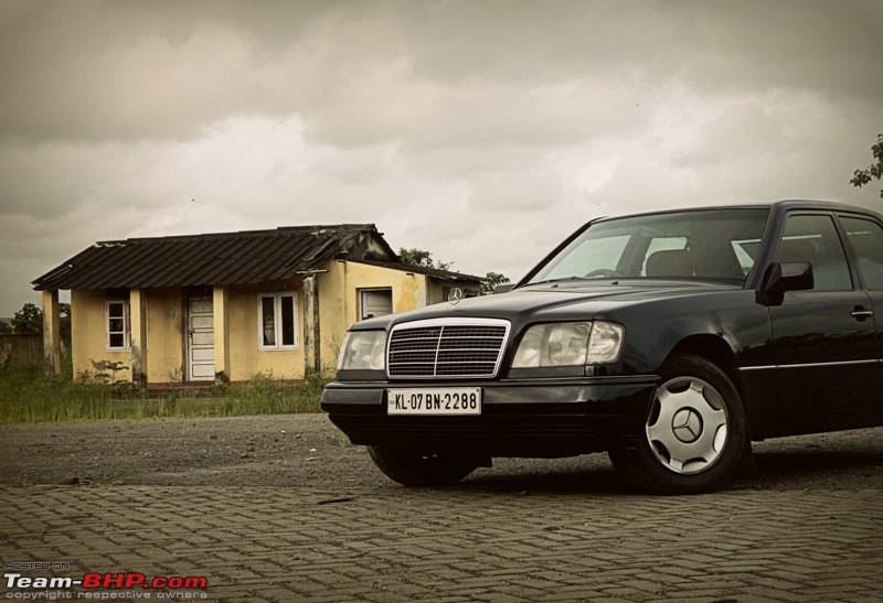 The legendary W124 comes home - Mercedes E250D-t4.jpg