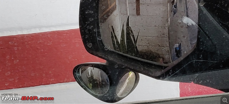 Operation Khoj: Maruti Vitara Brezza ZDi+-side-mirror.jpg