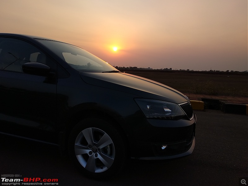 My Skoda Rapid 1.5L Diesel DSG. EDIT: 2 years of ownership and 40,000 km up!-15b-sunset-fun.jpg