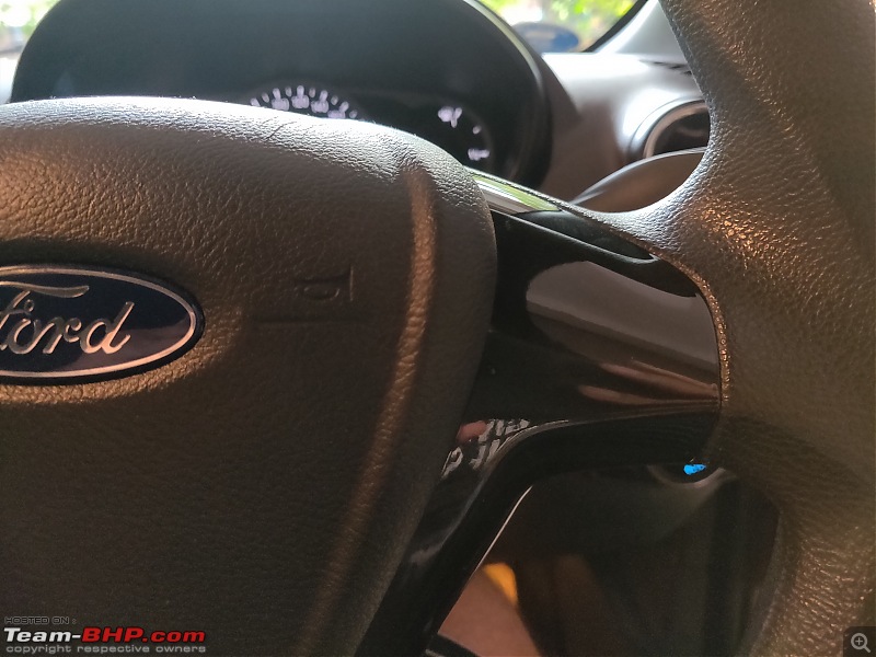 Buying my first car | Ford Freestyle 1.2 Petrol Titanium+ Review-steering-control-r.jpg