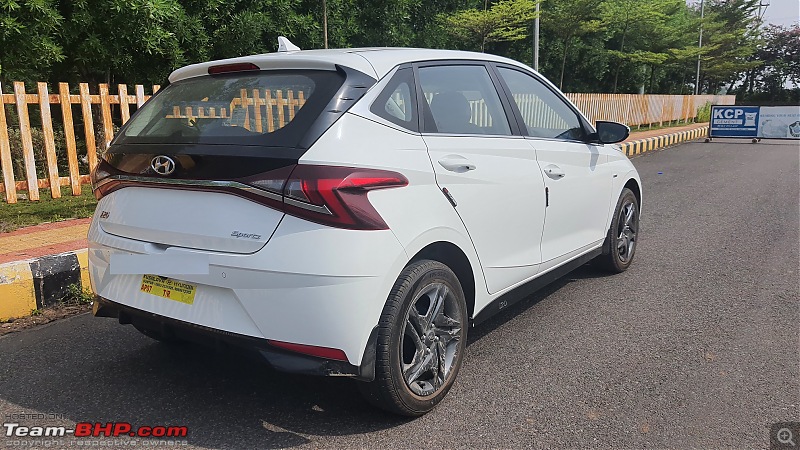 Hyundai i20 Turbo Petrol iMT - Initial ownership report-5-rear-right.jpg