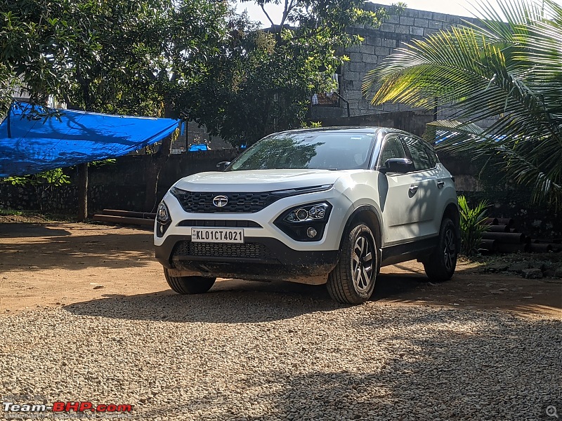 Black and White | My Tata Harrier XZ+ Ownership Review-pxl_20211225_094419481.portrait.jpg