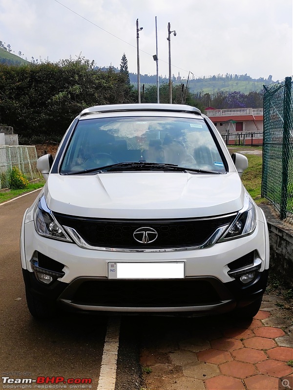 Serendipity: Taking home a Pre-owned Tata Hexa XTA-1-front-4.jpg