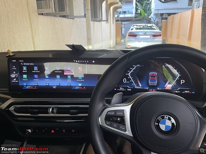 Pressing and Explaining Every Button in the New 2024 BMW X5! (New LCI and  iDrive 8 Controls!) 