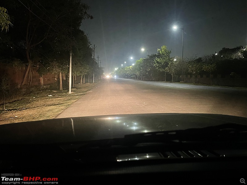 Maruti Jimny Zeta MT Review-high-beam-fog-lamps.jpg