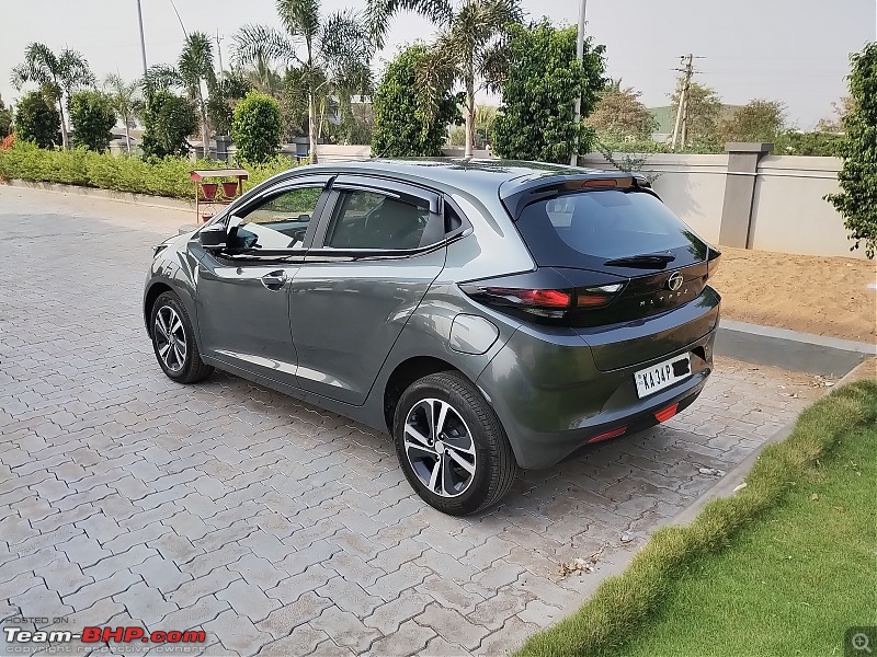 Tata Altroz Diesel Review | Pros, Cons & AC software update woes-rear-passenger-view.jpg