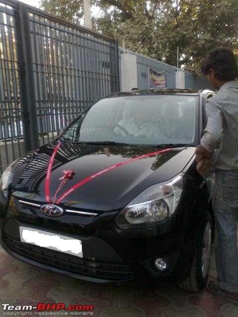 Review: 1st-gen Ford Figo (2010)-copy-01032012143.jpg