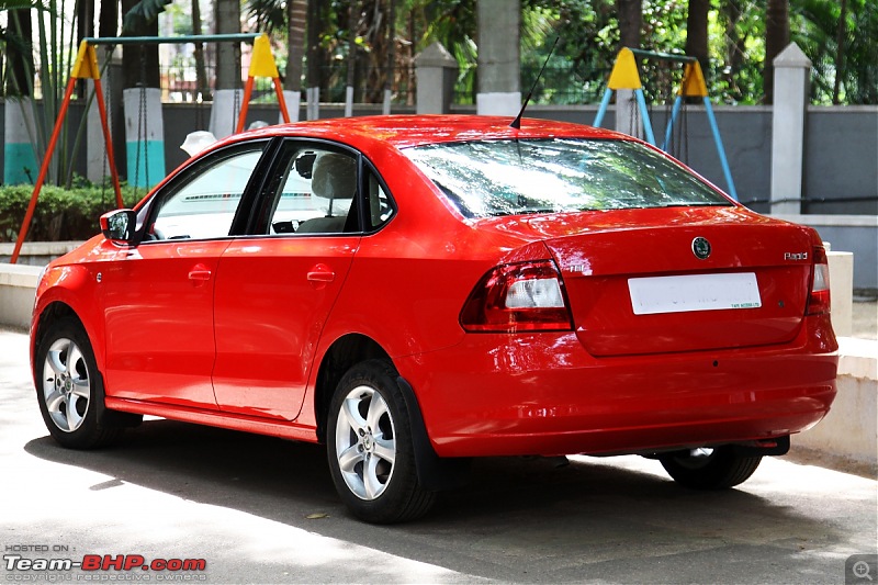 Elegant in Red : Skoda Rapid-rapid1.jpg