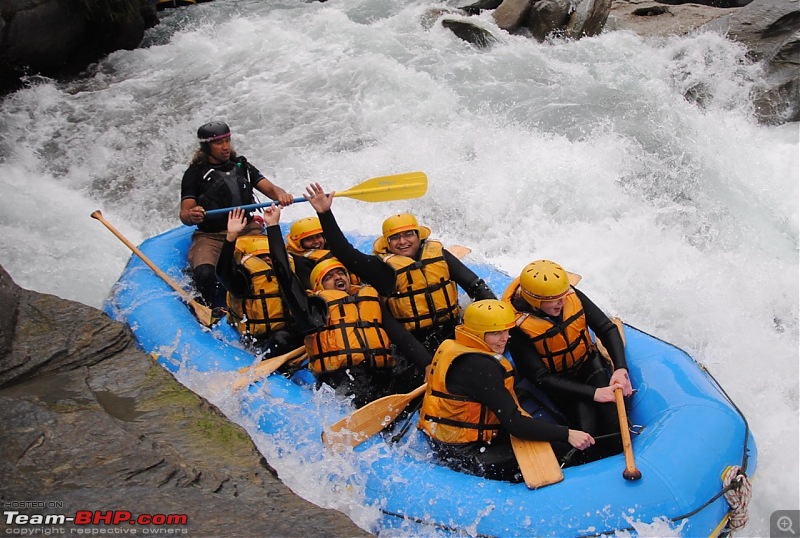 100% Pure New Zealand EDIT: New Pictures on Page 2-rafting-teamwork.jpg