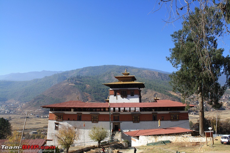 Driving from Kolkata to Bumthang (Bhutan)-paro-dzong-behind.jpg