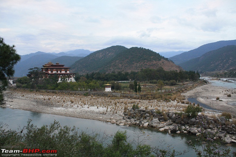 Driving from Kolkata to Bumthang (Bhutan)-punakha-dzong-rivers.jpg
