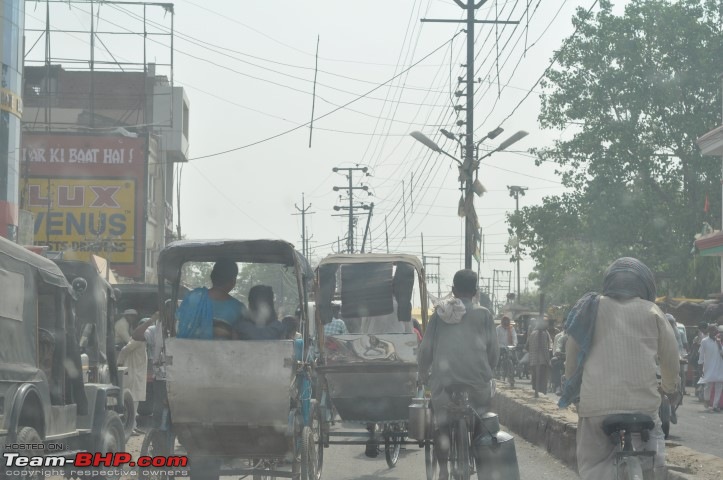 A humble beginning: Driving from Delhi to Kolkata-7_22cycle-rickshaws-have-right-way-mughalsarai.jpg