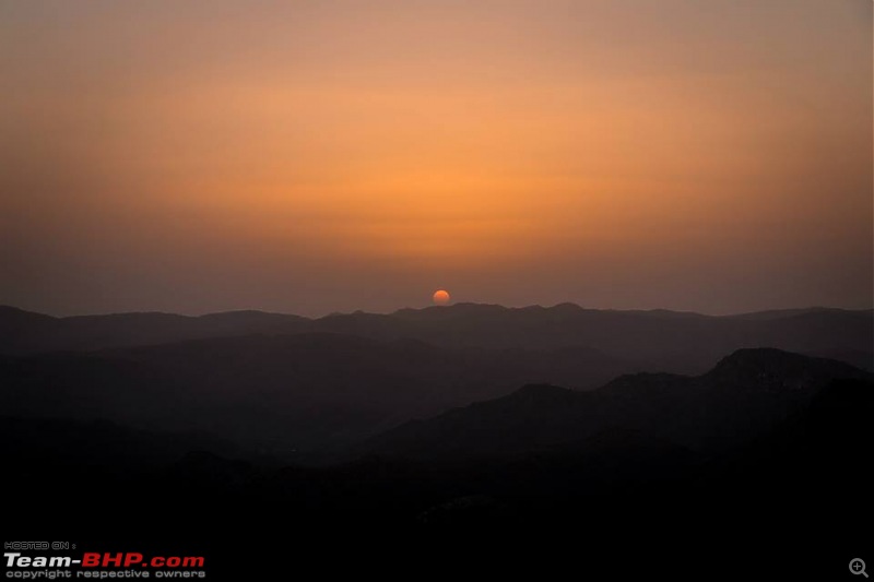 Mumbai to Udaipur & around - In the land of the Maharana-sunset.jpg