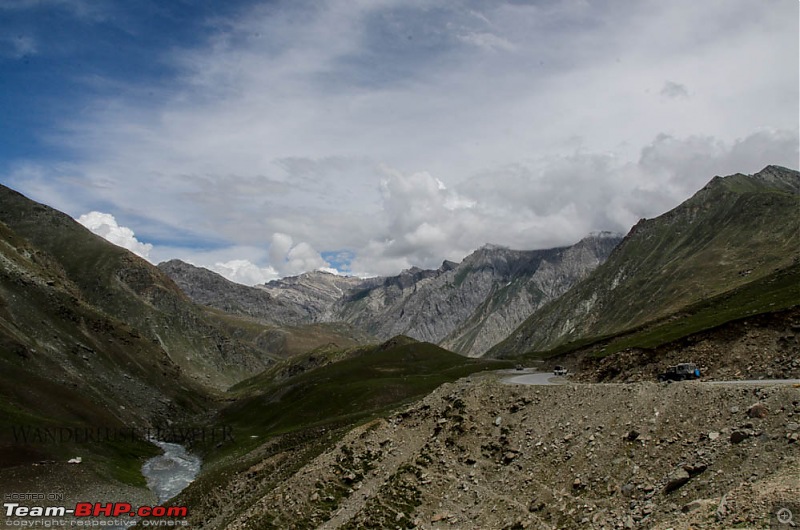 Wanderlust Traveller: Srinagar and Leh in a taxi-suh_3227.jpg