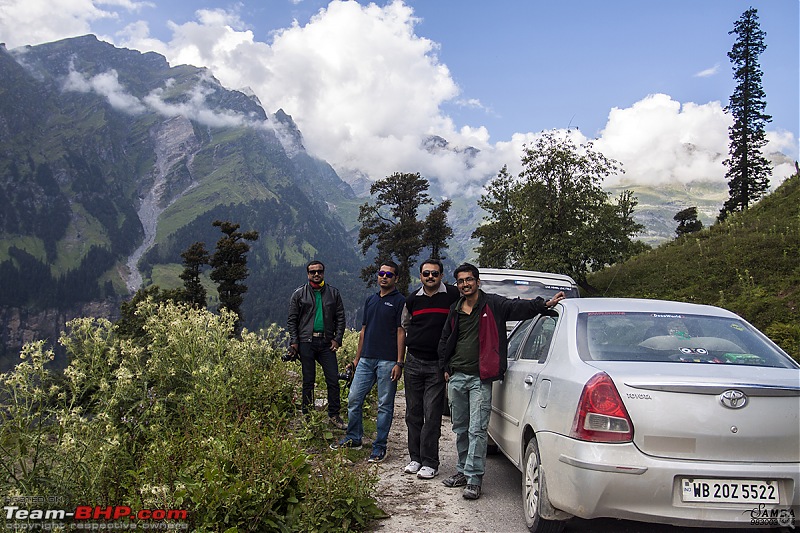 Sailed through the high passes in Hatchbacks, SUVs & a Sedan - Our Ladakh chapter from Kolkata-img_8183.jpg