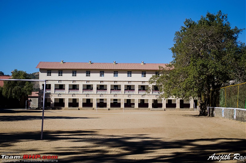 Back to School: A 3400+ kms Solo Roadtrip from Bangalore to Mount Abu-28.-school-old-building-1.jpg