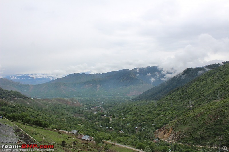 Ladakh: Four Idiots & One XUV500-38.jpg