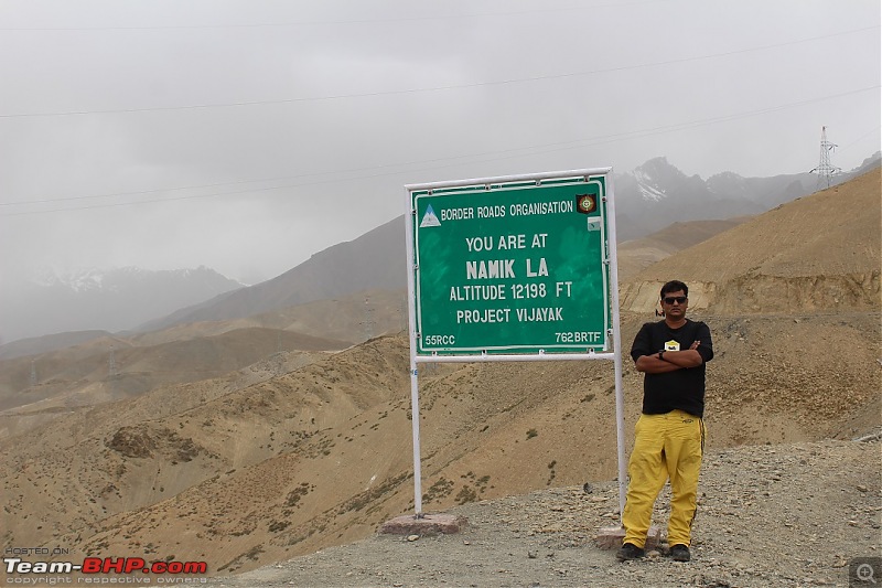 Ladakh: Four Idiots & One XUV500-150.jpg