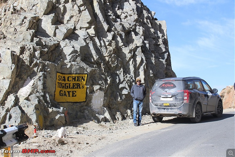 Ladakh: Four Idiots & One XUV500-226.jpg