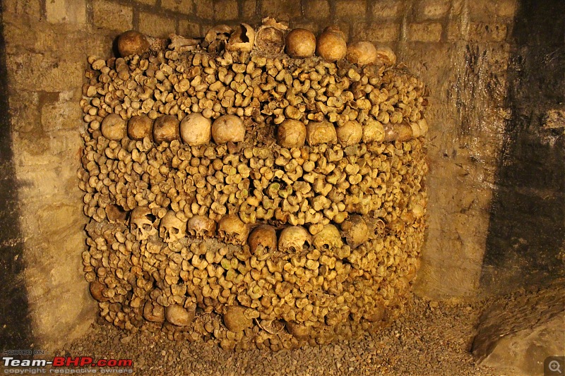 Catacombs: Paris is not all romance-img_5447.jpg