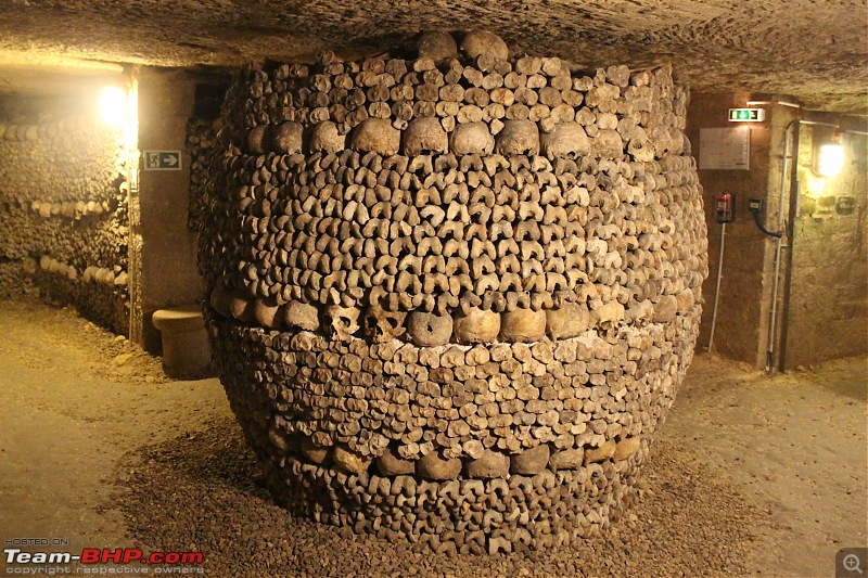 Catacombs: Paris is not all romance-img_5476.jpg