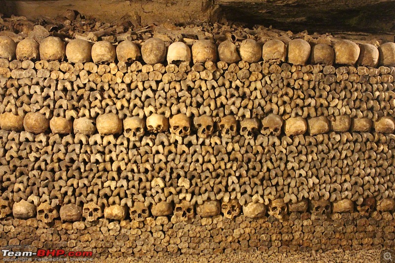 Catacombs: Paris is not all romance-img_5485.jpg