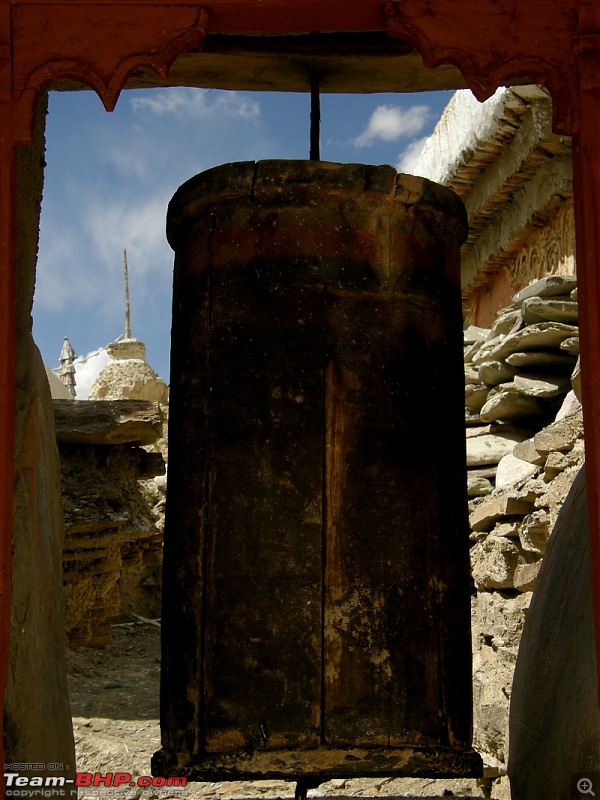 Saying JULAY Bachelor style - Leh 2009-day3-59.jpg