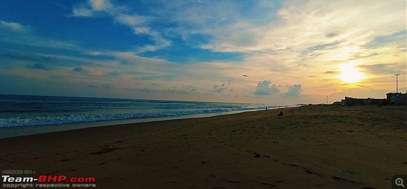 The sea beckons...A drive to Puri-sunset-beach-1.jpg