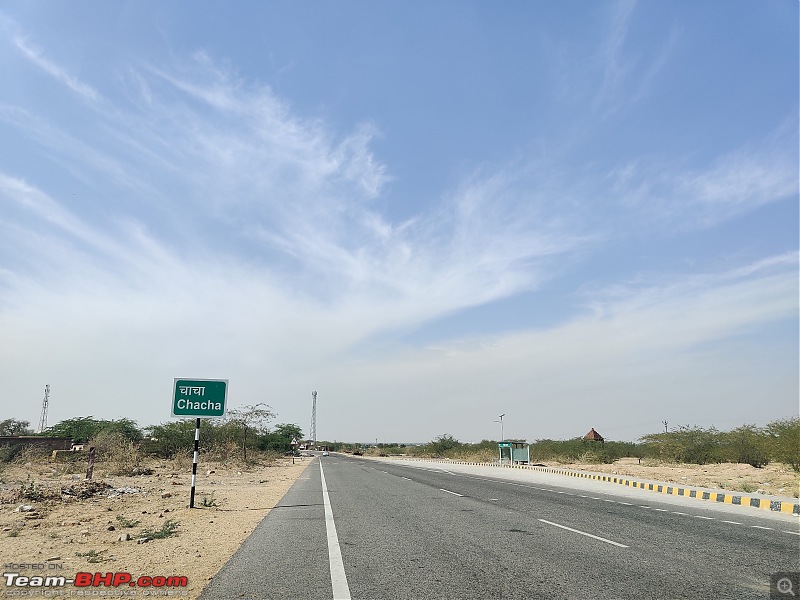 Exploring Rajasthan in a 5th-gen Honda City | First road trip with my first car-2.3_road.jpg