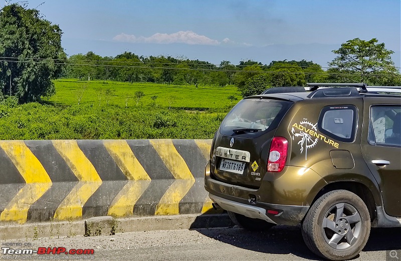 Kalimpong in a Duster AWD with an Extra Passenger-hulk-mtk.jpg