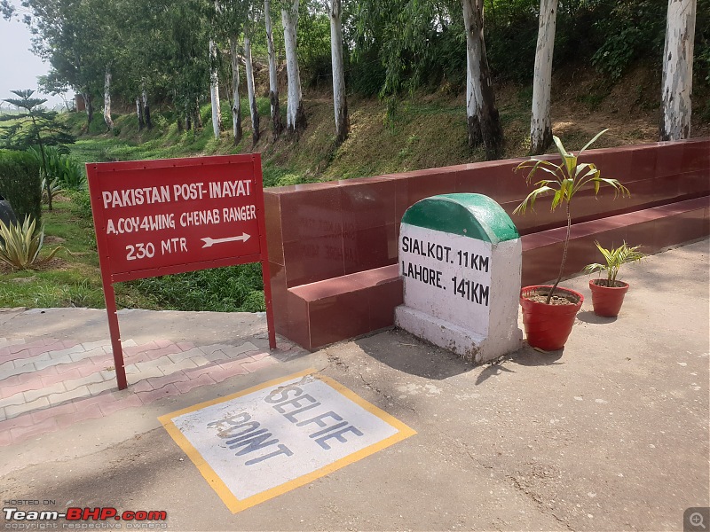 Suchetgarh Border Outpost (J&K); where a Banyan tree marks the International border-milestone-front.jpg