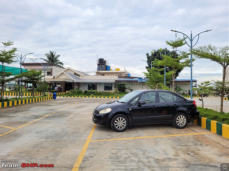 Western Ghats, Temples and an old car-20211104_073322.jpg