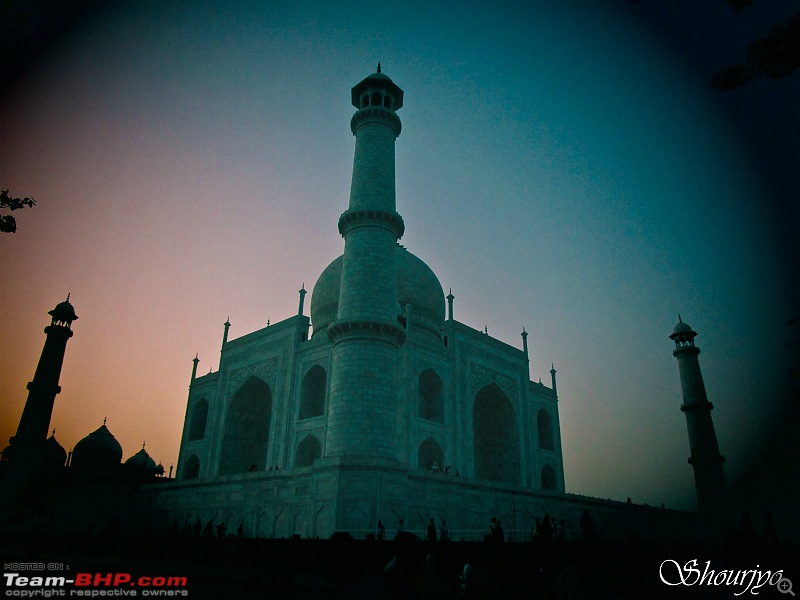 Rhymelogue 2.0 | Drive from Kolkata to Varanasi | Agra (via Lucknow) | Gwalior-img_1114-copy.jpg