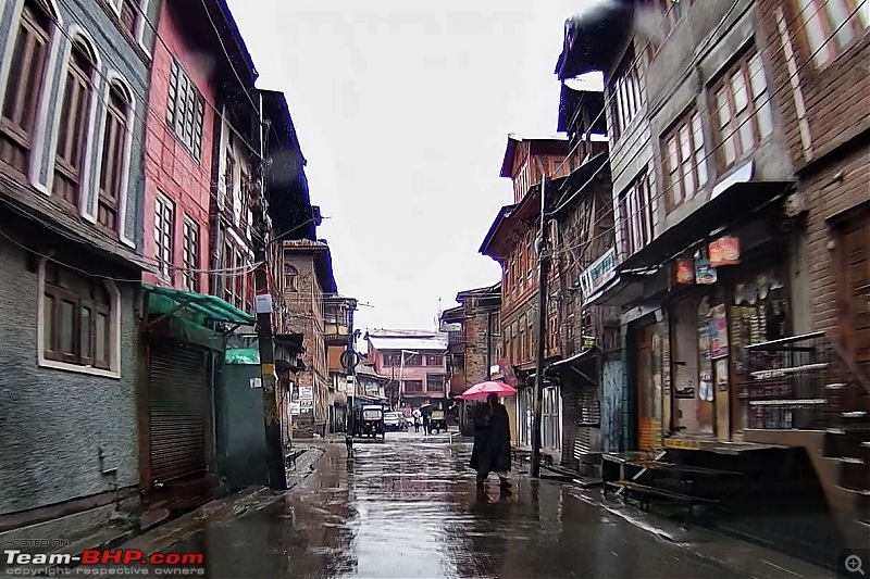 FALL in love with Kashmir | A 5500 km Innova Crysta venture from Kolkata-vlcsnap2021112423h00m13s172.jpg
