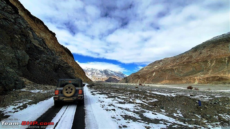 Ladakhi Winter in an Automatic Petrol Thar-20220121_112142.jpg