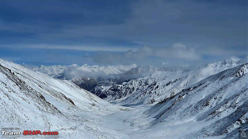 Ladakhi Winter in an Automatic Petrol Thar-20220122_114837.jpg