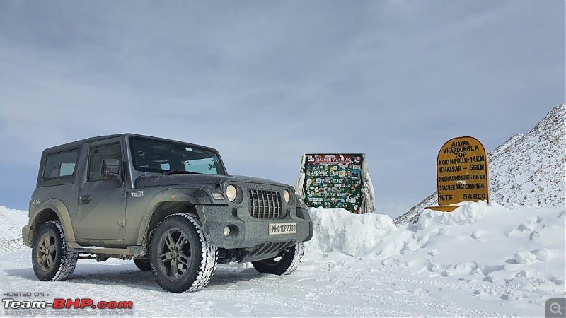 Ladakhi Winter in an Automatic Petrol Thar-20220122_120537.jpg