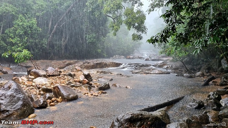 Rendezvous with rain at Kallar-image00008.jpg