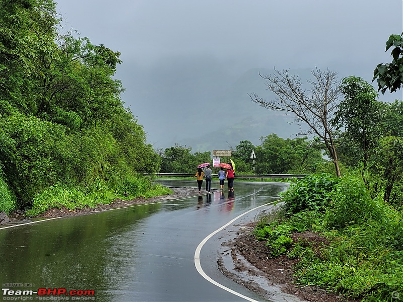 Rain-drenched Maharashtra and an Old Car-20220917_144358.jpg