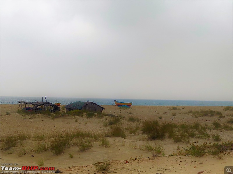 A 'Monument'al trip to South India!-another-deserted-part-dhanushkodi.jpg