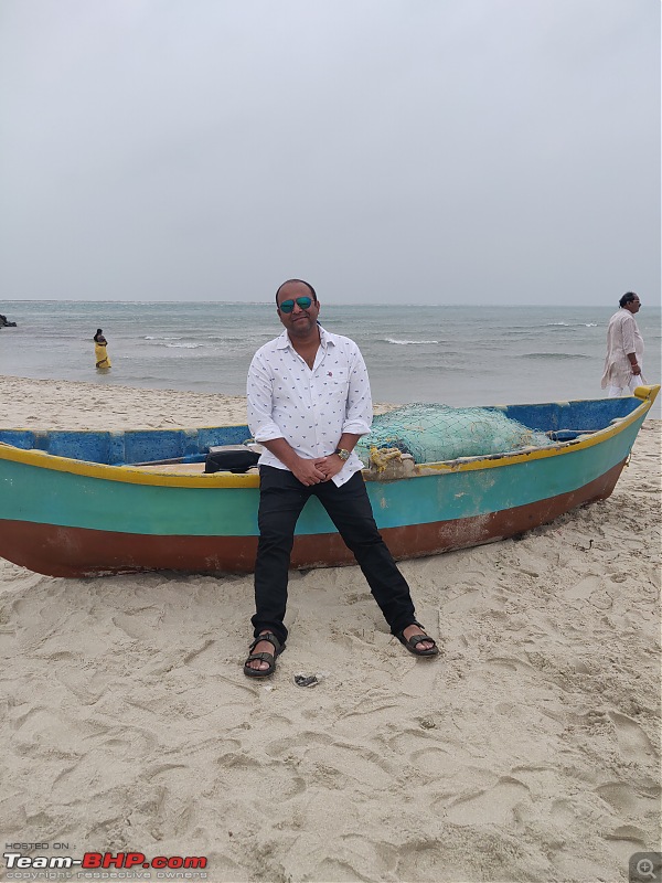 A 'Monument'al trip to South India!-posing-boat-2.jpg