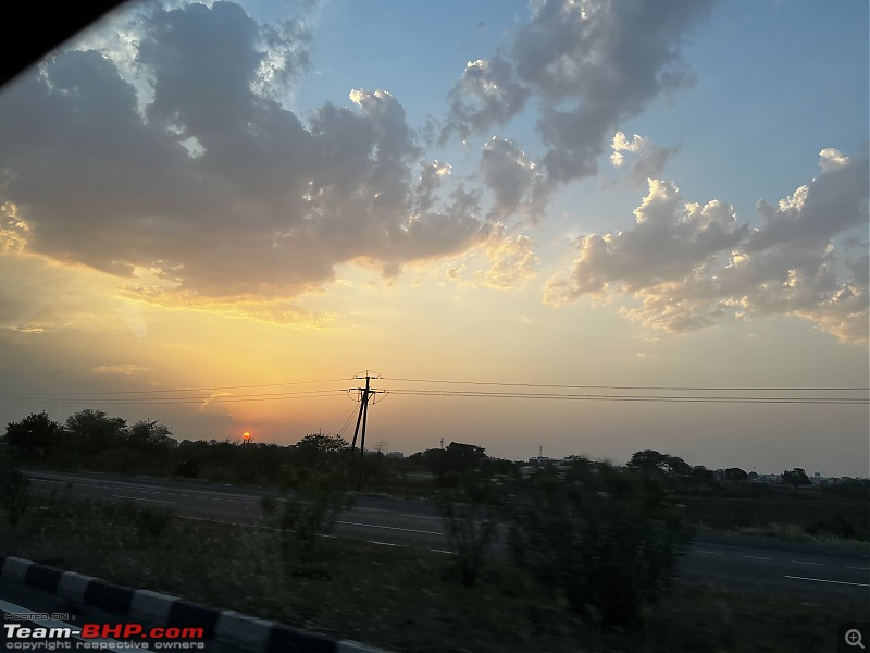 Lucknow to Bangalore - My first cross-country road trip-sunsetnagpur.jpg
