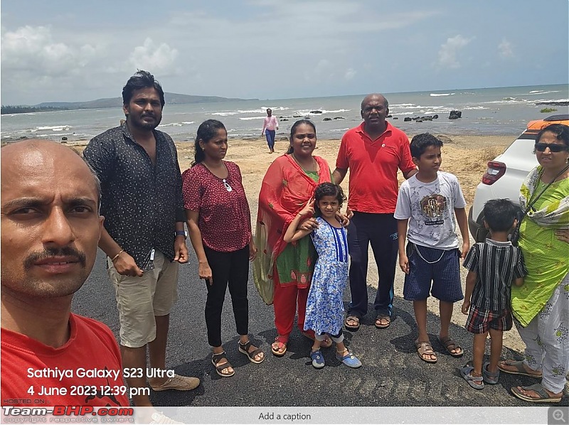 Unplanned road-trip to Diveagar turns out to be an entertainer-day-2-group-selfie-diveagar-rock-beach-1.jpg
