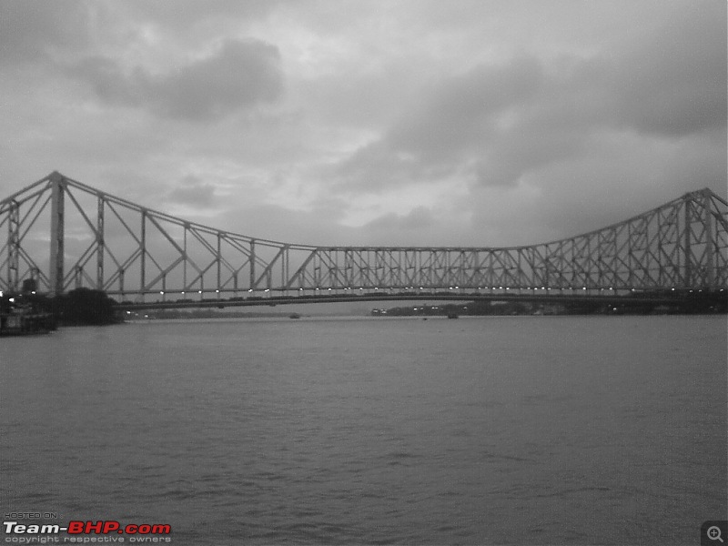 Kolkata Photoblog 2008-bridge.jpg