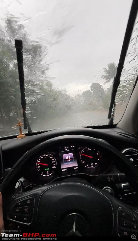 1200 KM of highways, ghats and torrential rainfall  successful  my Mercedes C 220D (W205)-rain.jpg